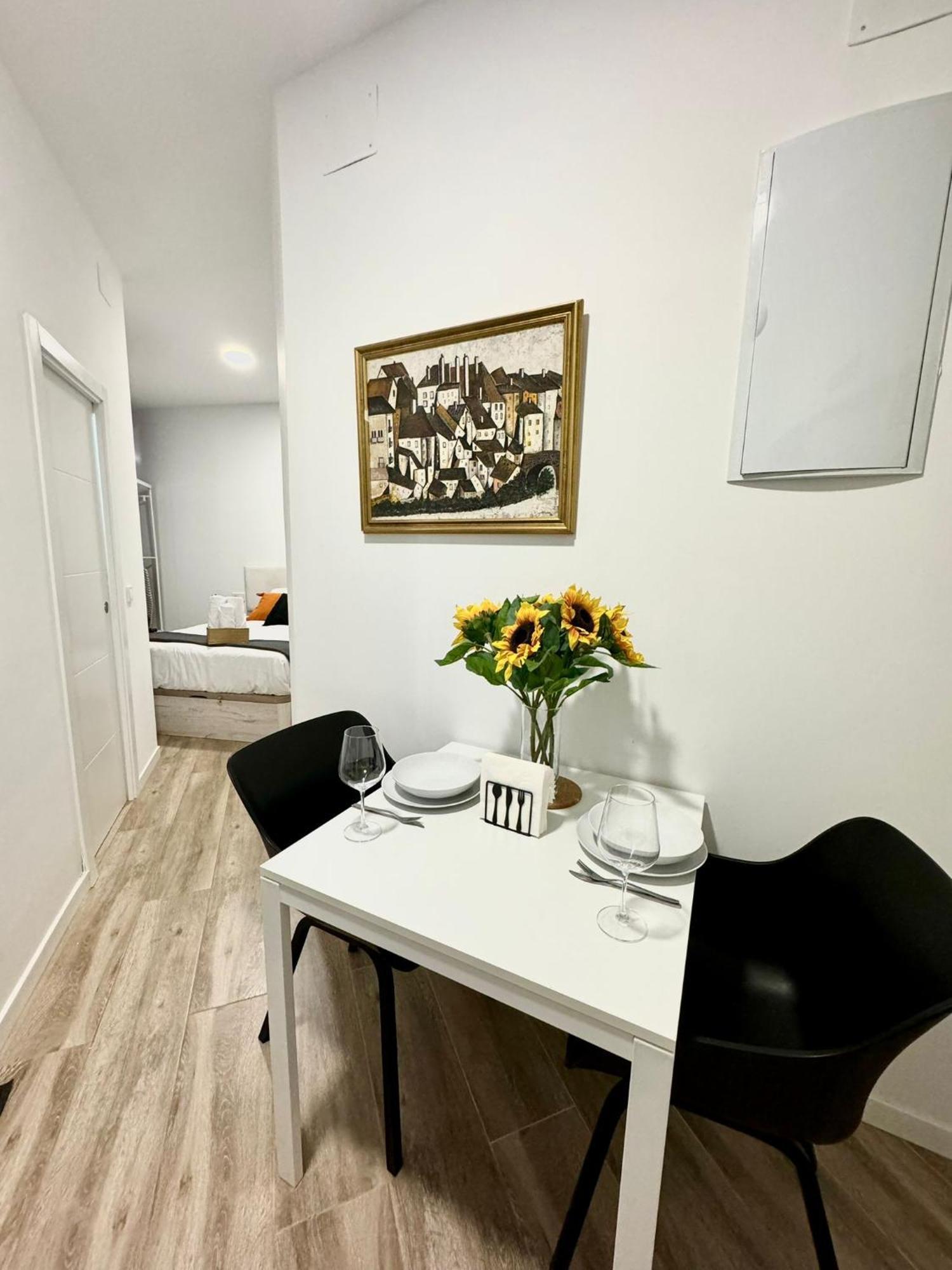 Apartamentos Madrid Connection - Universidad By Oshun Apartments מראה חיצוני תמונה