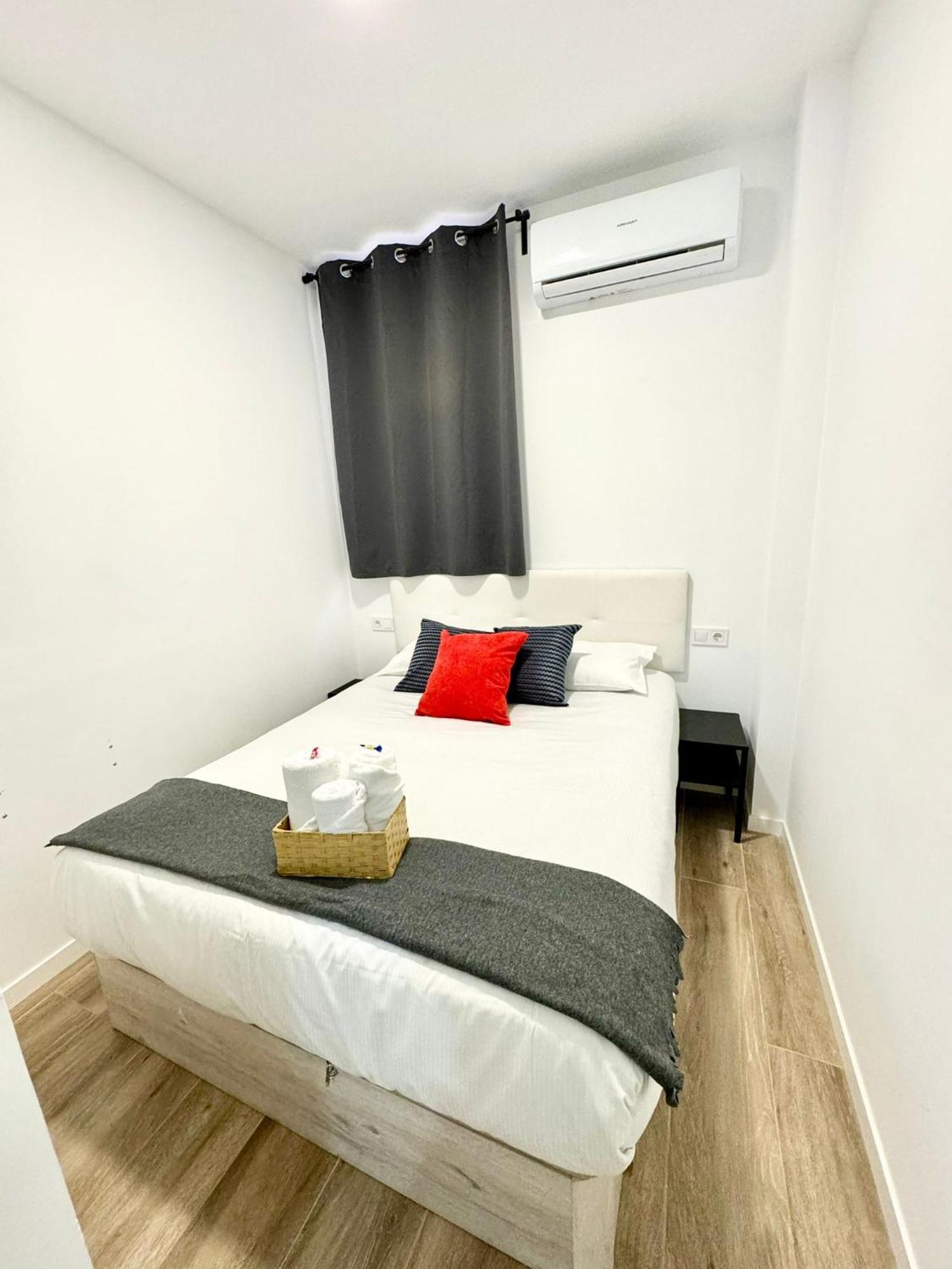 Apartamentos Madrid Connection - Universidad By Oshun Apartments מראה חיצוני תמונה