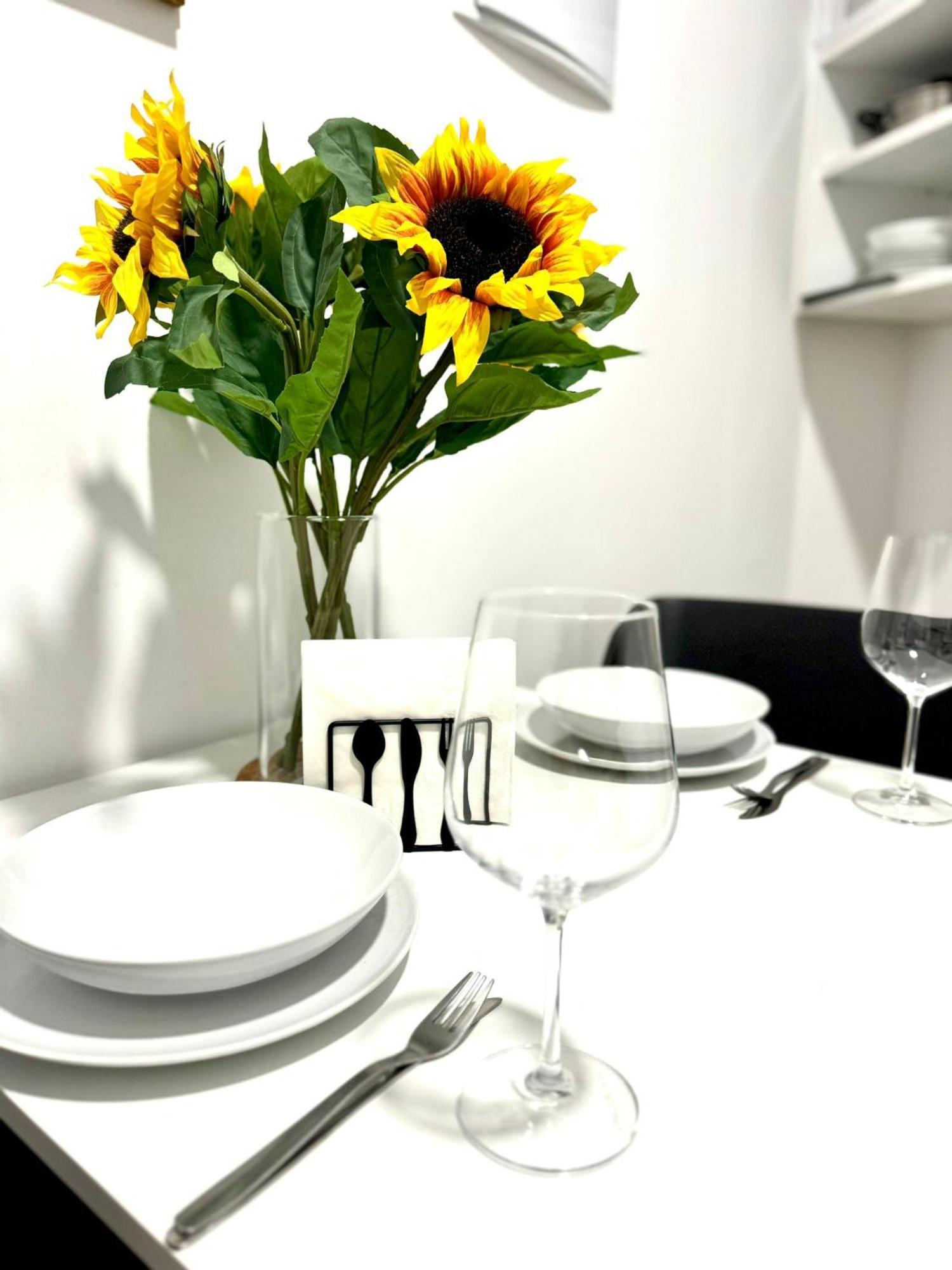 Apartamentos Madrid Connection - Universidad By Oshun Apartments מראה חיצוני תמונה